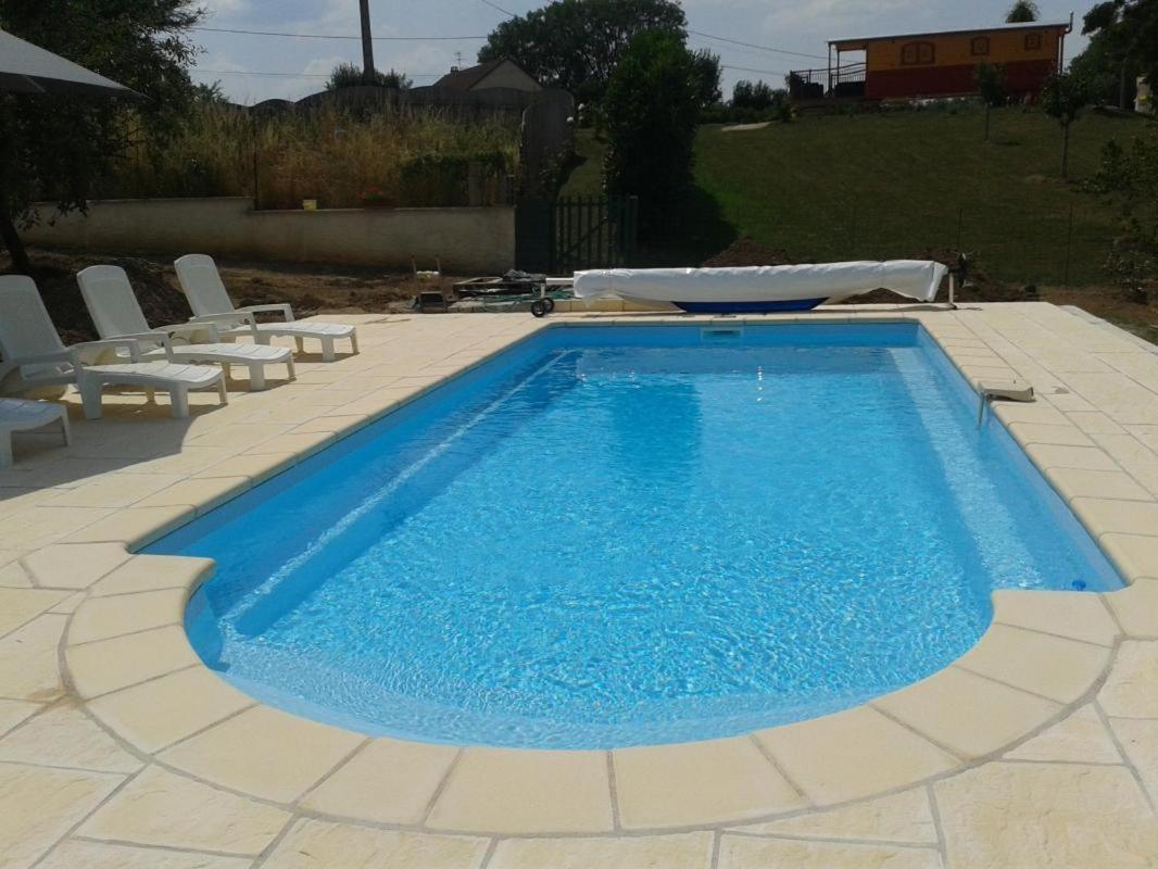 La Roulotte De Bourgogne Vila Brianny Exterior foto